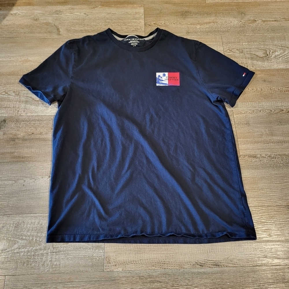 Tommy Hilfiger Graphic Desgined Palm Tree Beach Tee Shirt Men's Size Large
